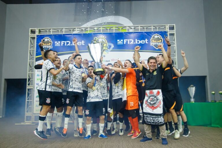Corinthians é Campeão Invicto da Copa Mundo de Futsal na Arena Maracaju